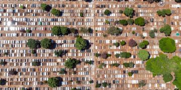 Federal Reserve Rate Hike: Impact on US Mortgage Rates - Cover Image